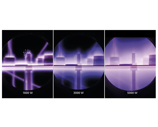 Plasmafeinreinigung mit gepulsten Plasmen bei unterschiedlichen Plasmaleistungen.